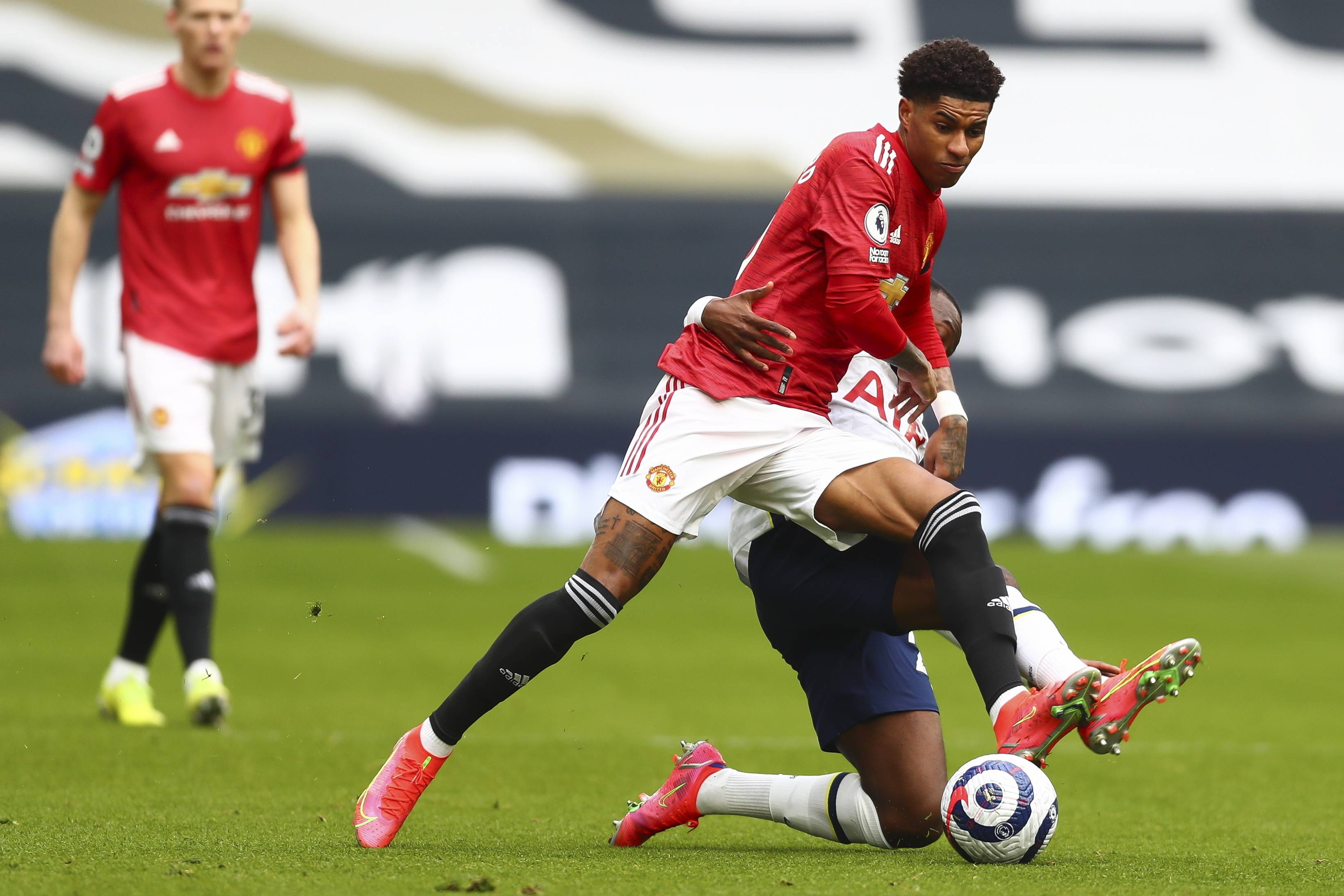 的防守反击 的防守反击